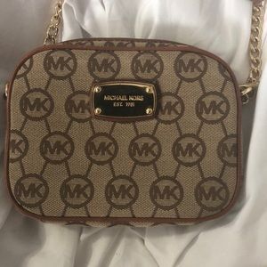 Michael Kors Crossbody Bag
